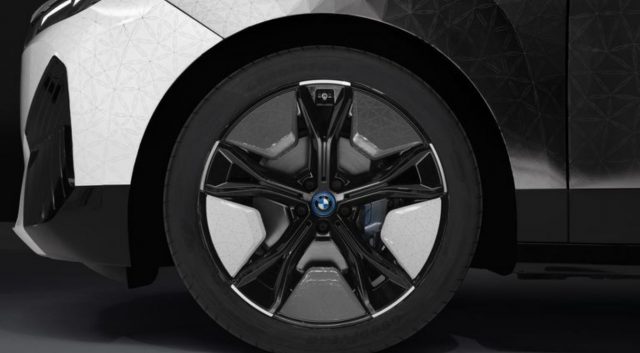 CES: BMW baute ein Konzeptfahrzeug mit Farbwechsel0 (0)